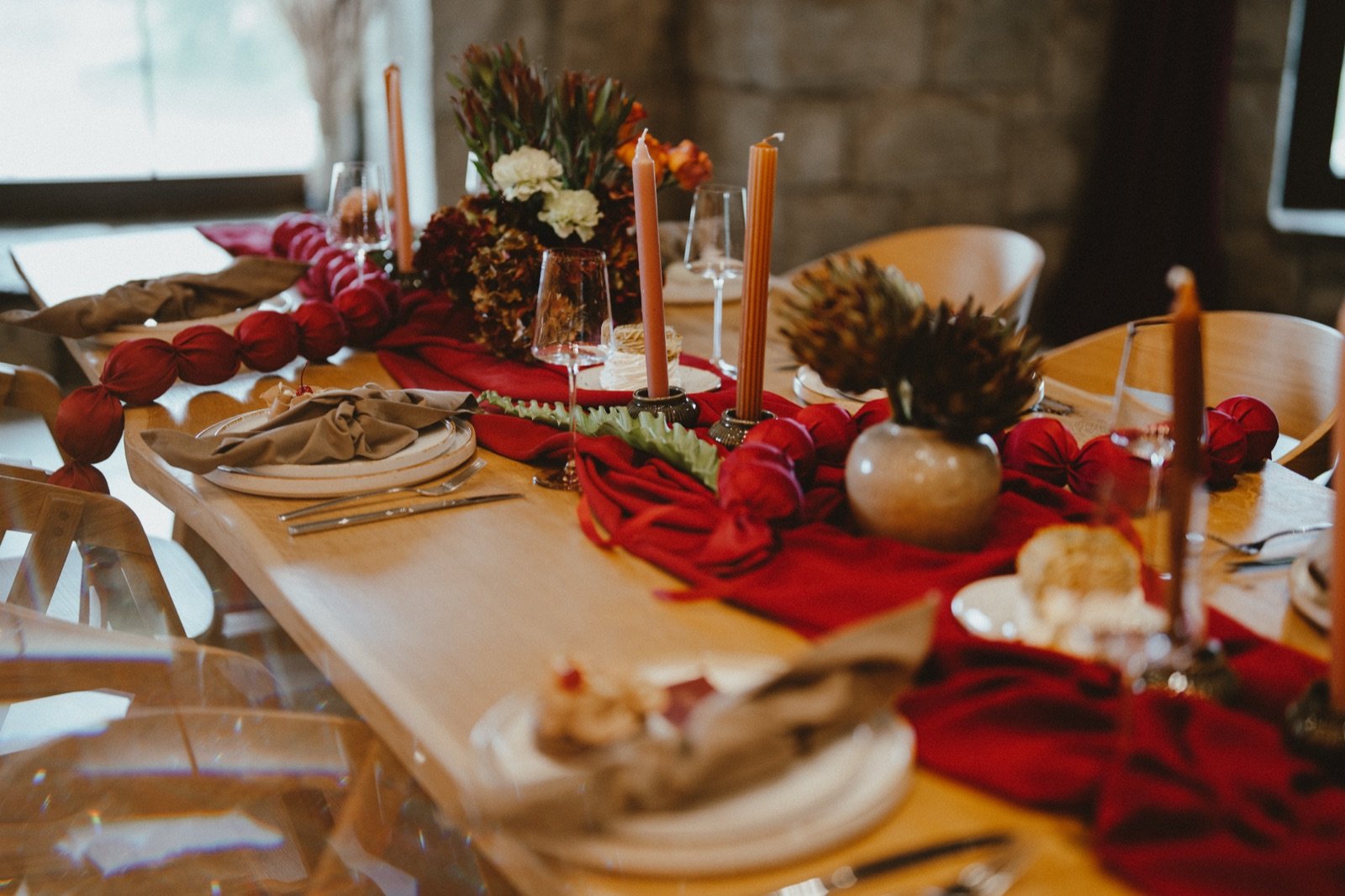 Eleganckie nakrycie stołu